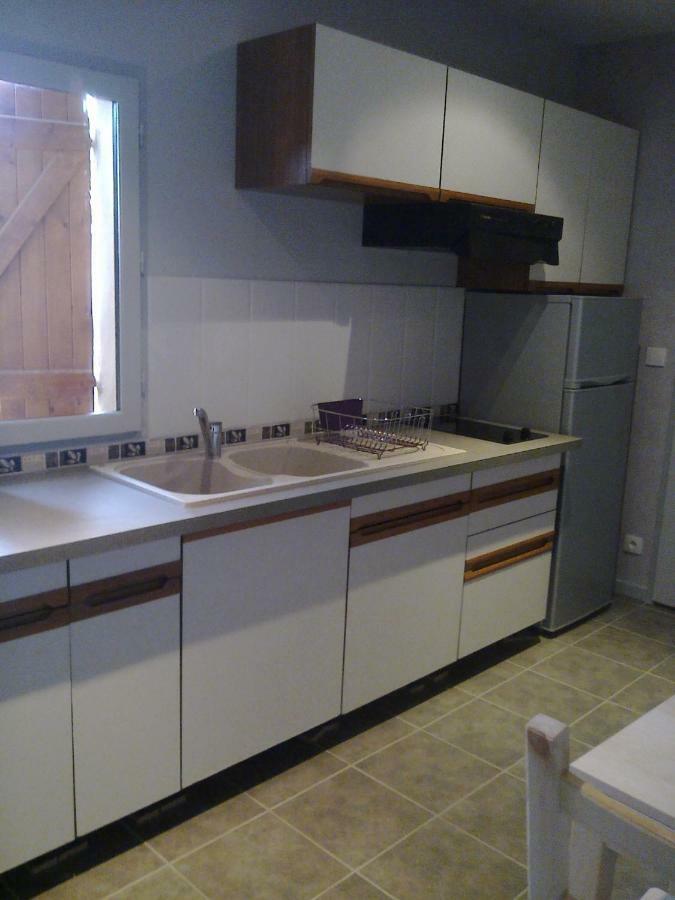 Bed and Breakfast Les Ecureuils Tramoyes Екстер'єр фото